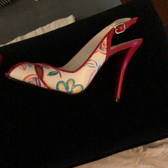 Stuart Weitzman stiletto pumps - Picture 2 of 6